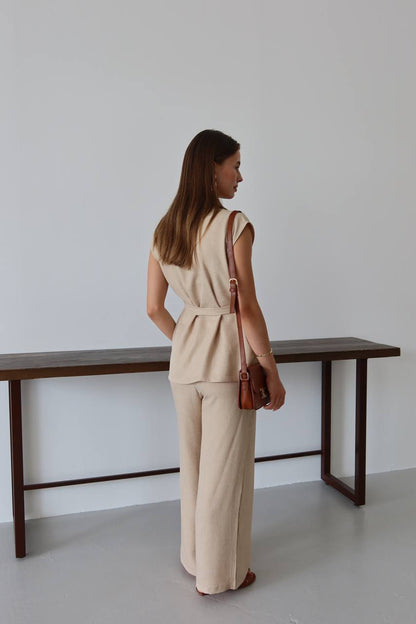 Keten Kuşaklı Blazer Yelek ve Yüksek Bel Bol Paça Pantolon Takım